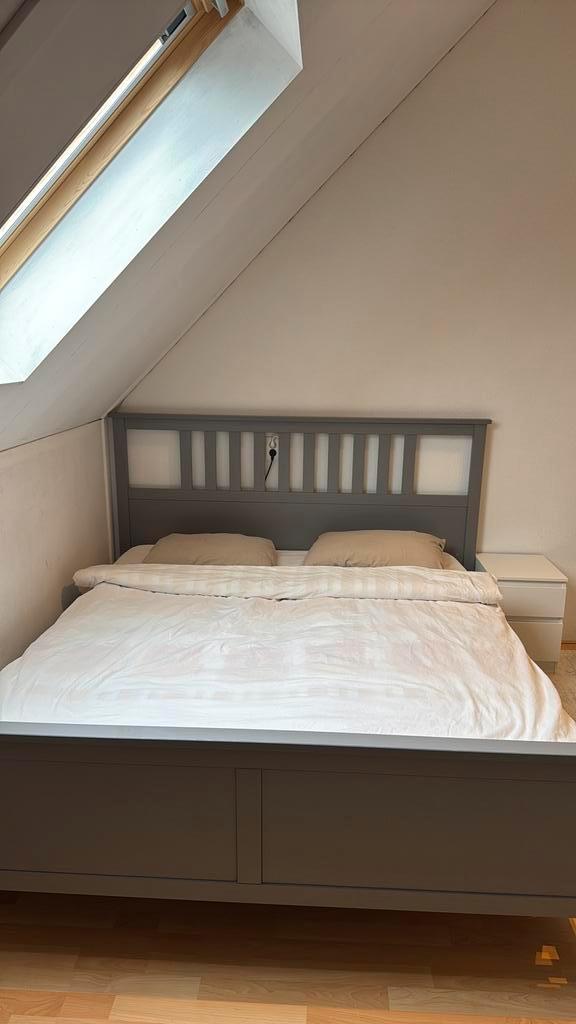 Bed frame ikea Hemnes, Huis en Inrichting, Slaapkamer | Bedden, Zo goed als nieuw, Tweepersoons, 180 cm, 200 cm, Hout, Grijs, Ophalen