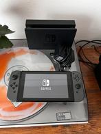 Switch  + dock, Ophalen of Verzenden, Zo goed als nieuw