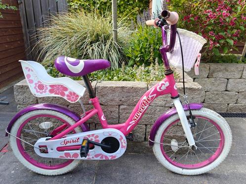 Meisjesfiets roze wit 16 inch bandenmaat, Fietsen en Brommers, Fietsen | Kinderfietsjes, Gebruikt, 16 tot 20 inch, Ophalen