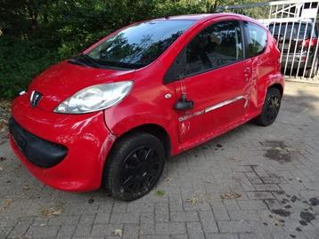 Peugeot 107 bj 2008 1KRB52v voor demontage. beschikbaar voor biedingen