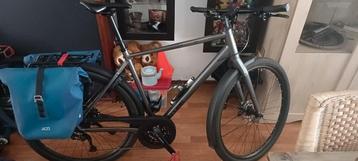 Cube traveler.hyde beschikbaar voor biedingen