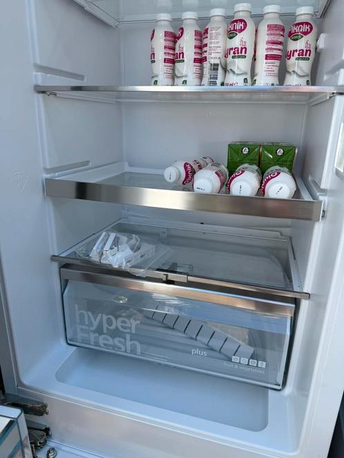 SIEMENS INBOUW KOELVRIES. (NIEUWSTAAT), Witgoed en Apparatuur, Vriezers en Diepvrieskisten, Zo goed als nieuw, Inbouw, 160 cm of meer
