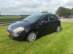 Fiat Punto 1.4 5DR 2011 Zwart, Auto's, Voorwielaandrijving, Stof, Zwart, 4 cilinders
