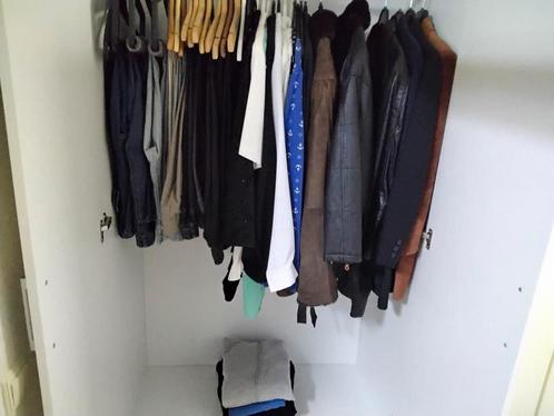 Een kast vol met diverse dames kleding Grote maten, Kleding | Dames, Overige Dameskleding, Zo goed als nieuw, Ophalen