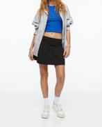 H&M zwarte korte rok plooirok maat XS, H&M, Zwart, Nieuw, Ophalen of Verzenden