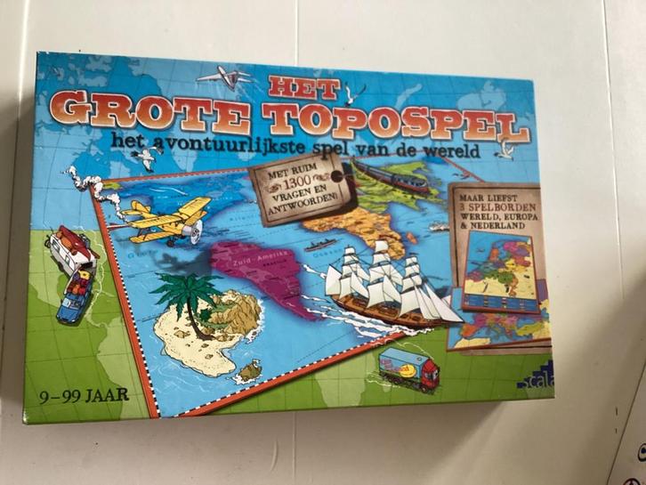 Het Grote Topospel - Aardrijkskunde Spel, Hobby en Vrije tijd, Gezelschapsspellen | Bordspellen, Zo goed als nieuw, Reisspel, Ophalen of Verzenden