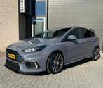 Ford Focus RS 350pk 2016 Grijs, Zwart, 4 cilinders, 2261 cc, Bedrijf