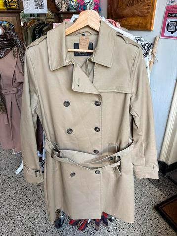 Beige Trenchcoat J. Jordan XL beschikbaar voor biedingen