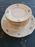 Gebakstel met roosjes - 12 delig, Gebruikt, Ophalen of Verzenden, Bord(en), Overige stijlen
