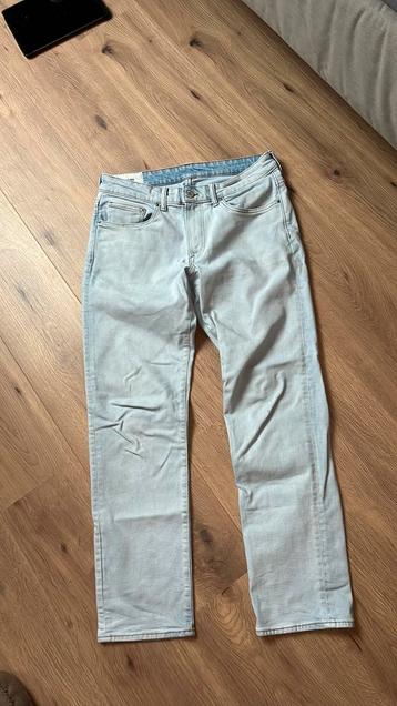 H&M straight regular fit spijkerbroek, maat 33/32. beschikbaar voor biedingen
