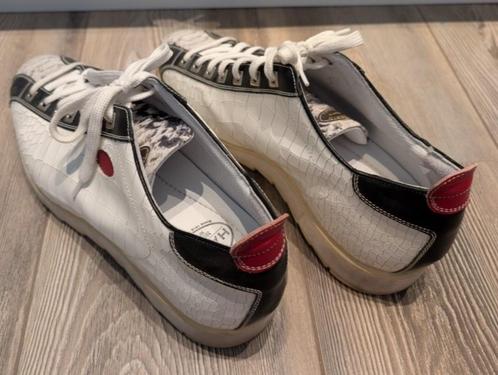 Harris Sneakers maat 9,5, Kleding | Heren, Schoenen, Zo goed als nieuw, Sneakers of Gympen, Wit, Ophalen of Verzenden