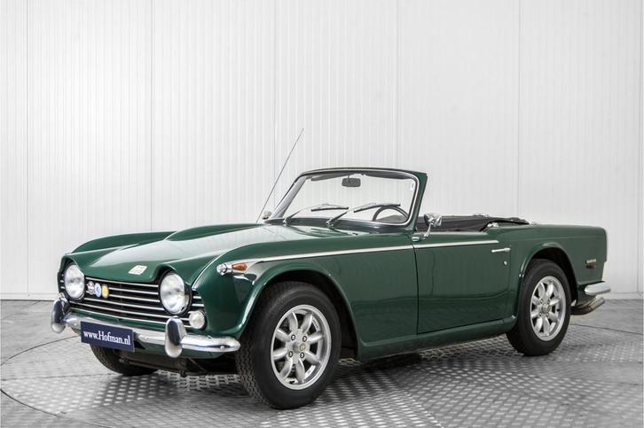 Triumph TR5 TR250 Overdrive (bj 1968), Auto's, Triumph, Bedrijf, Te koop, Overige modellen, Lederen bekleding, Lichtmetalen velgen