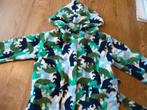 Nieuw jongens badjasje maat 92/98 camouflage kleur met band, Nacht- of Onderkleding, Jongen of Meisje, Ophalen of Verzenden, Nieuw