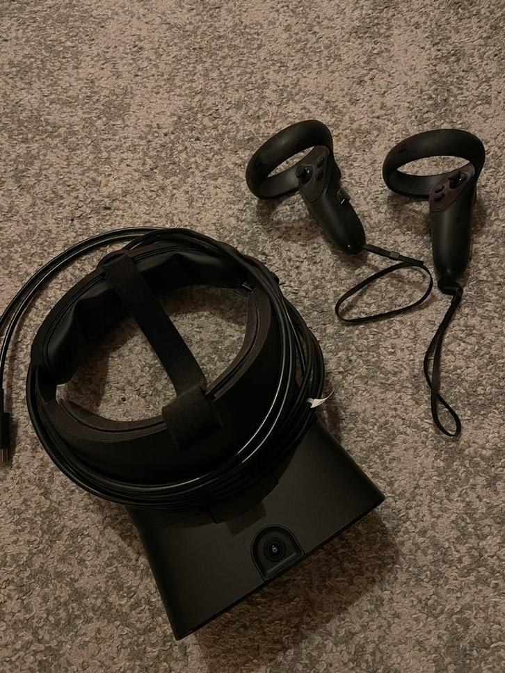 Oculus rift S - Zo goed als nieuw, Spelcomputers en Games, Virtual Reality, Zo goed als nieuw, Pc, VR-bril, Ophalen of Verzenden