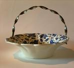 Antiek Maastrichts aardewerk mandje met bloemmotief Beatrix, Ophalen of Verzenden
