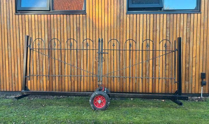 Mooie poort, Tuin en Terras, Tuinhekken en Hekwerk, Gebruikt, Sierhekwerk, IJzer, Met poort, Ophalen