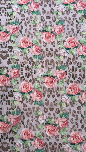 Panter roses tricot  beschikbaar voor biedingen