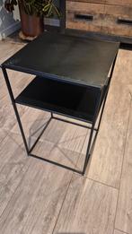 Metalen Bijzettafel - Strak Design, Ophalen, Gebruikt, Vierkant, Industrieel