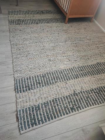 Leren vloerkleed 1.63x 2.30m beige/grijs beschikbaar voor biedingen