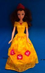 Belle Barbie met roosjes rok, Ophalen of Verzenden, Zo goed als nieuw, Barbie