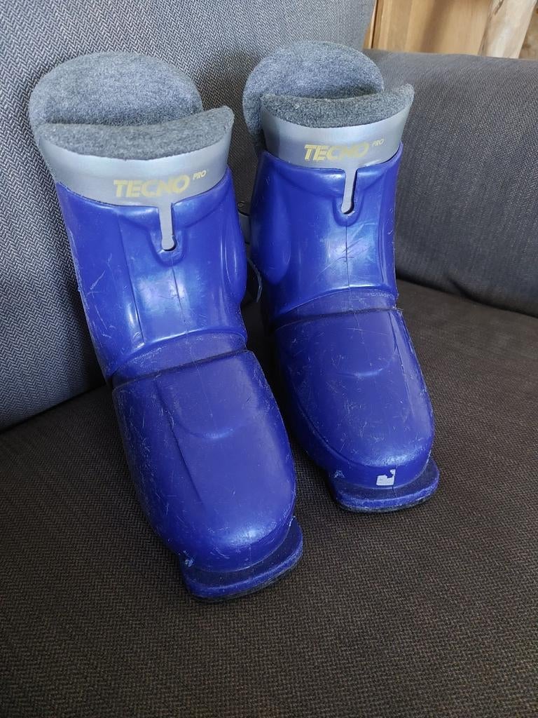Tecno Pro Skischoenen -Schoenmaat 28.5/29 Skimaat (18.5), Gebruikt, Overige, Maat XS of kleiner, Vechtsportmateriaal