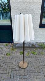 Klassieke Vloerlamp, Huis en Inrichting, Lampen | Vloerlampen, Ophalen, Gebruikt, Metaal, 100 tot 150 cm