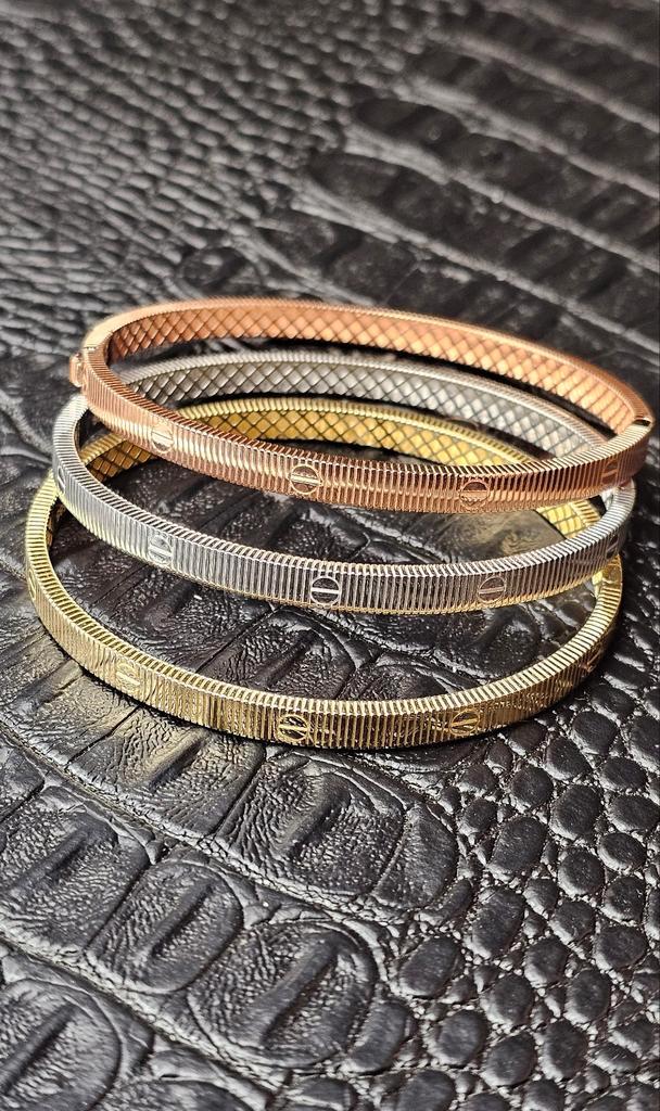 Prachtige nieuwe model 3 kleuren 14k armbanden, Sieraden, Tassen en Uiterlijk, Armbanden, Nieuw, Goud, Goud, Ophalen of Verzenden