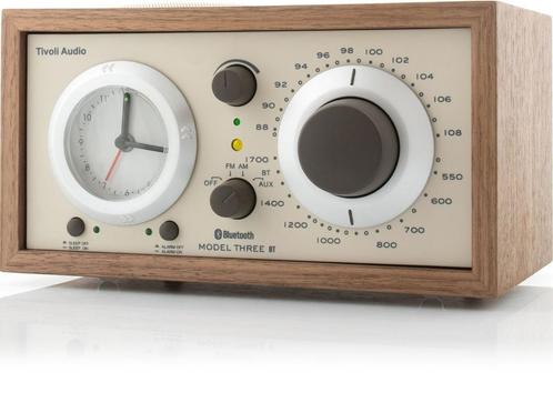 Tivoli Audio Model Three Walnut Bluetooth Wekker radio, Audio, Tv en Foto, Radio's, Refurbished, Radio, Verzenden