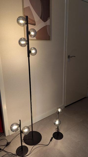 2 tafellampen (vloerlamp is verkocht)