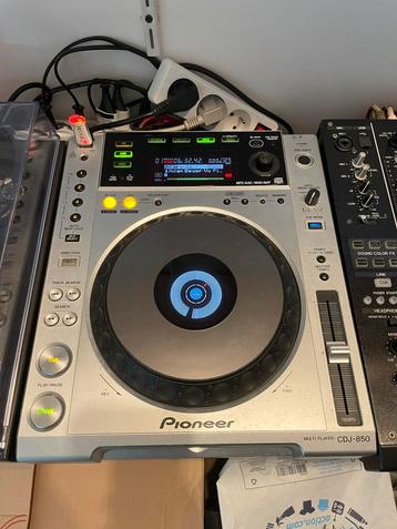 Pioneer DJ CD-speler CDJ-850  beschikbaar voor biedingen