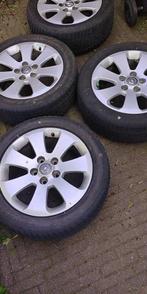 velgen Opel Insignia 17 inch met goede winterbanden, Auto-onderdelen, Ophalen, Gebruikt, Banden en Velgen, 17 inch