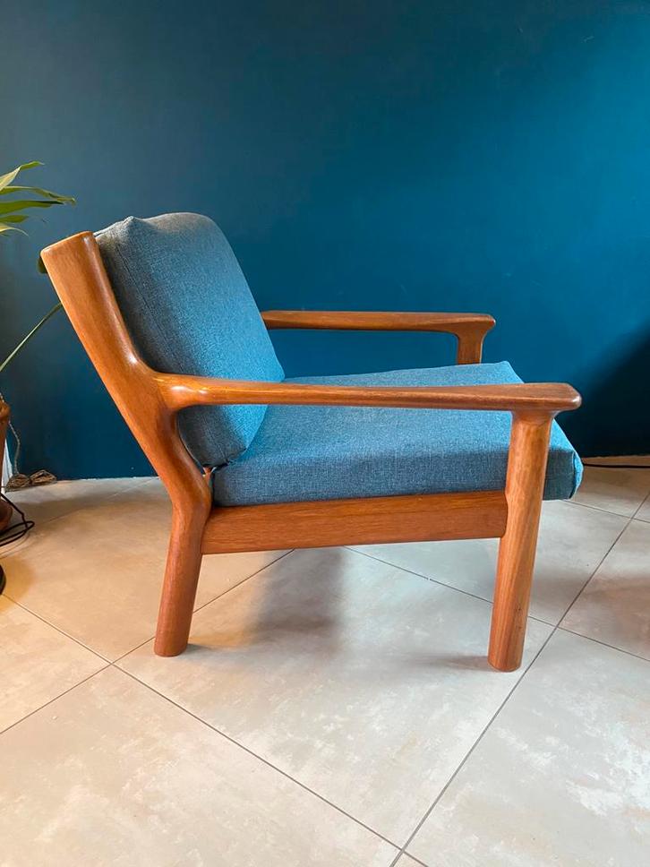 Deense ‘60 fauteuil Juul Kristensen Glostrup Möbelfabrik, Huis en Inrichting, Fauteuils, Gebruikt, Hout, Stof, 75 tot 100 cm, 75 tot 100 cm
