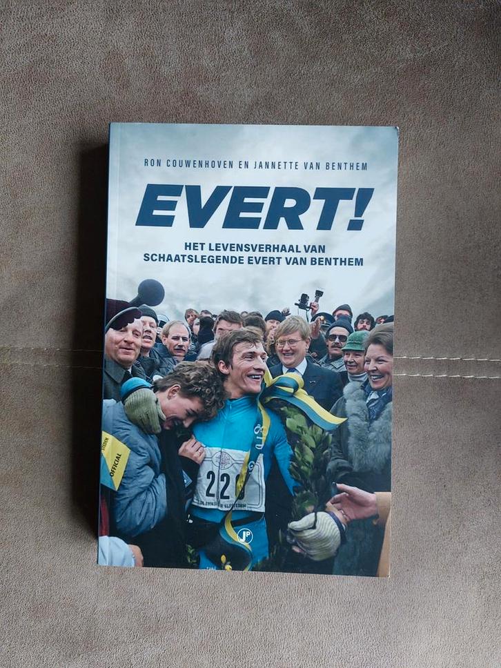 Evert! Levensverhaal van een schaatslegende, Boeken, Biografieën, Zo goed als nieuw, Sport, Ophalen of Verzenden