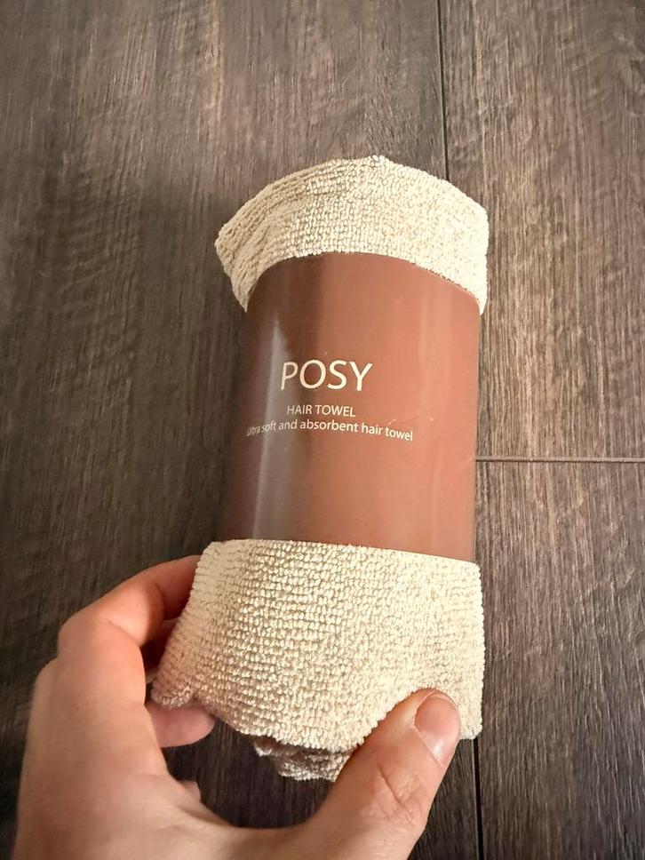 Nieuw POSY hair towel – beige, Sieraden, Tassen en Uiterlijk, Uiterlijk | Haarverzorging, Nieuw, Overige typen, Ophalen of Verzenden