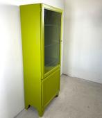 Vintage doktersvitrine, groen gerestyled, Vintage, Glas, 150 tot 200 cm, 25 tot 50 cm