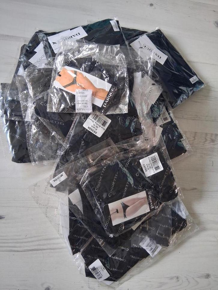 Partij Dames Broekjes & Strings - Nieuw!, Kleding | Dames, Ondergoed en Lingerie, Broekje of Short, Zwart, Ophalen of Verzenden