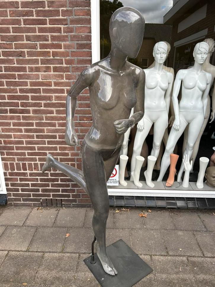 Hardloopster etalagepop paspop etalagefiguur Hans Boodt, Sport en Fitness, Loopsport en Atletiek, Zo goed als nieuw, Overige typen