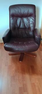 Bordeaux Rode Leren Draaistoel, Huis en Inrichting, Fauteuils, Ophalen, Zo goed als nieuw, Leer