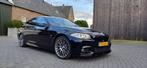 BMW 5-Serie 3.0 530I AUT 2013 Zwart, Auto's, Te koop, Alcantara, Geïmporteerd, 5 stoelen