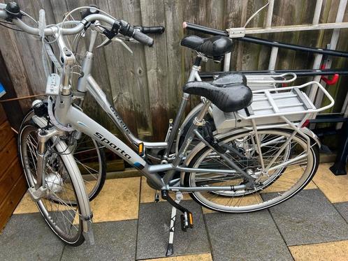 Elecktrische Gazelle en Sparta opknappers samen te koop, Fietsen en Brommers, Elektrische fietsen, Gebruikt, Gazelle, 50 km per accu of meer