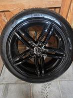 18 inch velgen met all season banden voor Skoda Karoq, Auto-onderdelen, Accu's en Toebehoren, Ophalen, Gebruikt