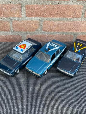 1:24 SET VAN 3  ALFA ROMEO 75 …… NÚ 35,- !! beschikbaar voor biedingen
