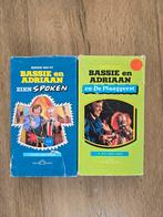 Bassie en Adriaan VHS - Zien Spoken & De Plaaggeest Penta, Alle leeftijden, Ophalen of Verzenden, Gebruikt, Nederlandstalig