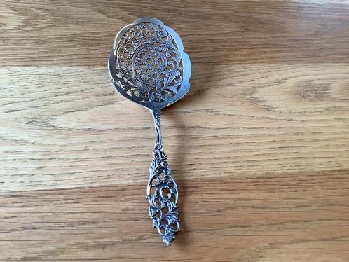 Prachtige strooilepel Rococo echt zilver 835, Antiek en Kunst, Antiek | Goud en Zilver, Zilver, Ophalen of Verzenden