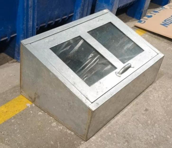 kweekkastje, Tuin en Terras, Kweekspullen, Gebruikt, Kweeklamp, Ophalen