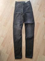 bijna nieuwe zwarte spijkerbroek/ skinny, maat 34, Ophalen of Verzenden, Zo goed als nieuw, Zwart, W27 (confectie 34) of kleiner