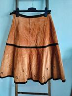 Vintage suède rok, Kleding | Dames, Rokken, Maat 38/40 (M), Bruin, Ophalen of Verzenden, Zo goed als nieuw