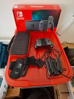 Switch V2 2019 met 2 joycons en 120gb extra opslag., Switch 2019 Upgrade, Met 2 controllers, Ophalen of Verzenden, Gebruikt