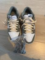 Nike Dunk Low, Overige kleuren, Nike, Ophalen of Verzenden, Sneakers of Gympen
