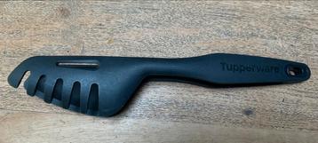 TUPPERWARE tang beschikbaar voor biedingen